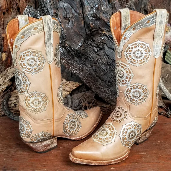 SOLD! Dan Post cowboy boots 7M - Picture 4 of 9